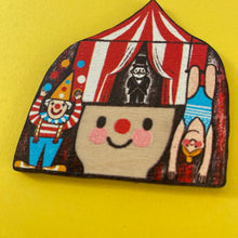 Alba the circus entertainer brooch