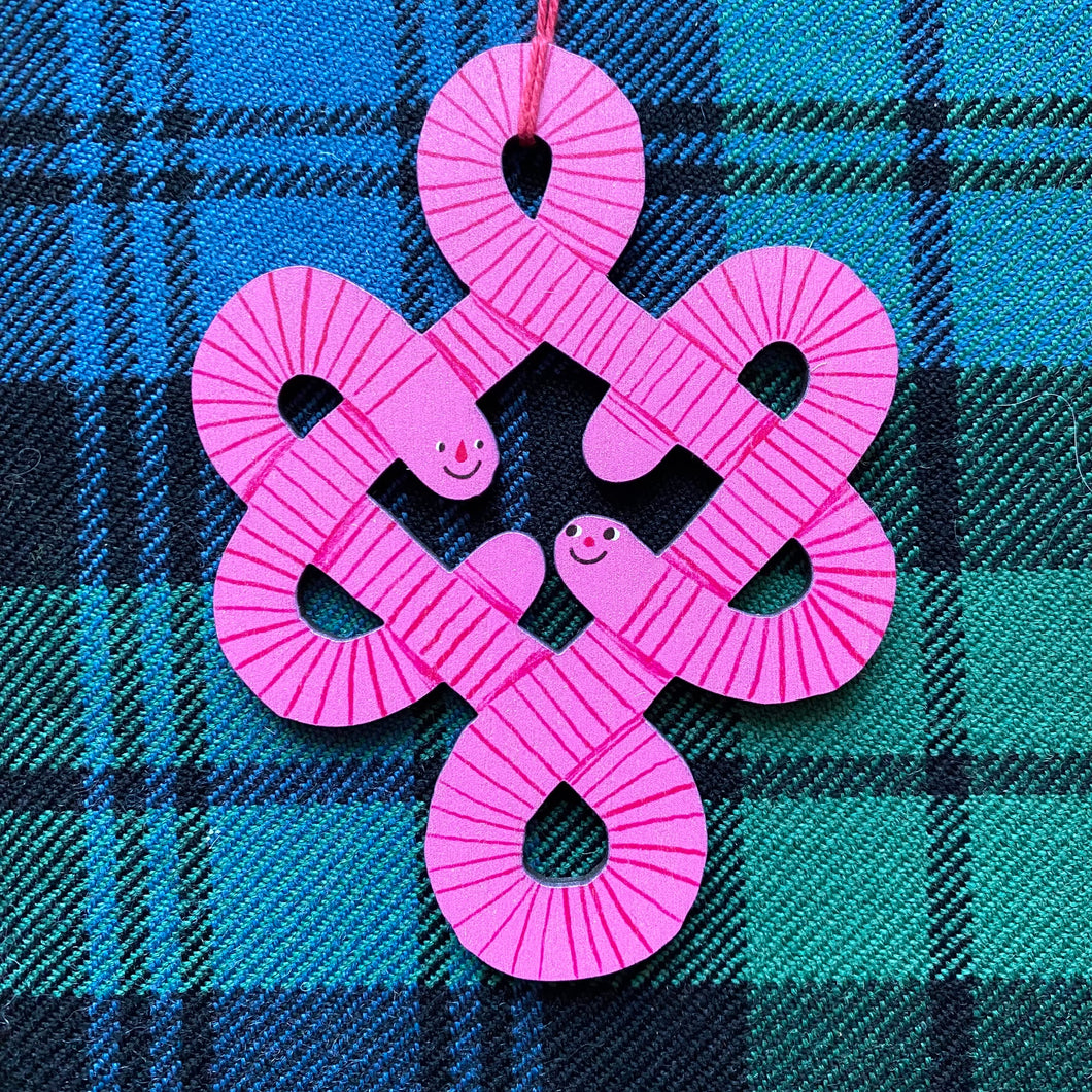 Celtic knot Worm decorations