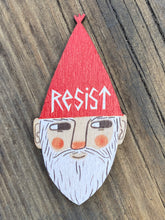 Resist - Nisse badge