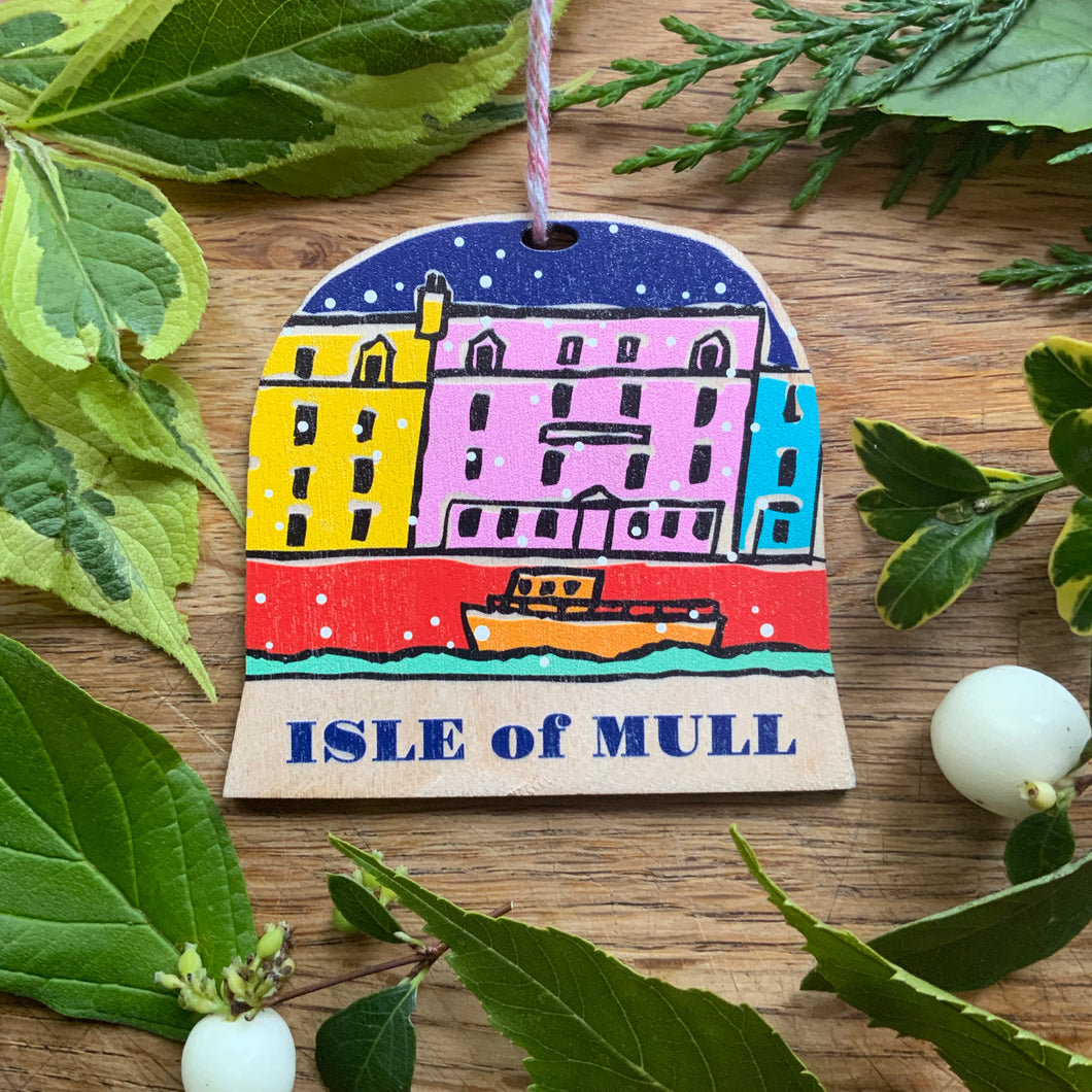 Isle of Mull snow globe decoration