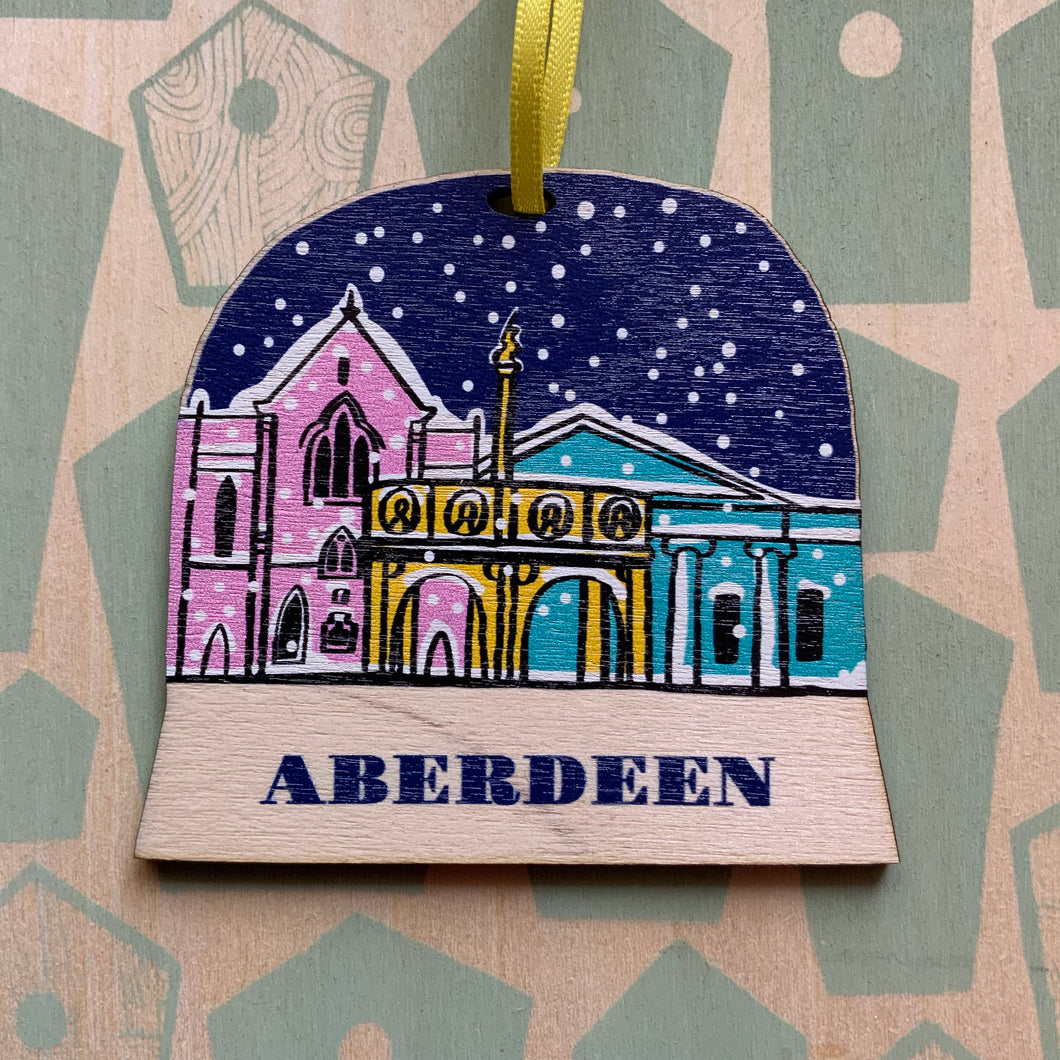 Aberdeen city snow globe decoration